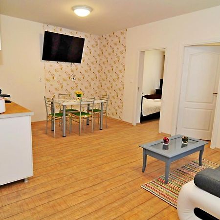Apartament 7 Central Târgu-Mureş Εξωτερικό φωτογραφία
